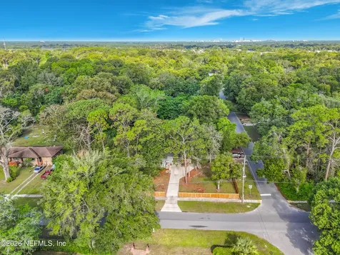 1910 Hilltop Boulevard Jacksonville FL 32246