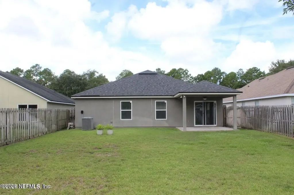 4198 Victoria Lakes Drive W Jacksonville FL 32226