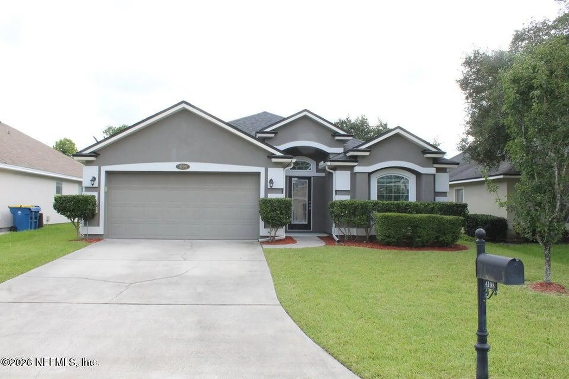 4198 Victoria Lakes Drive W Jacksonville FL 32226
