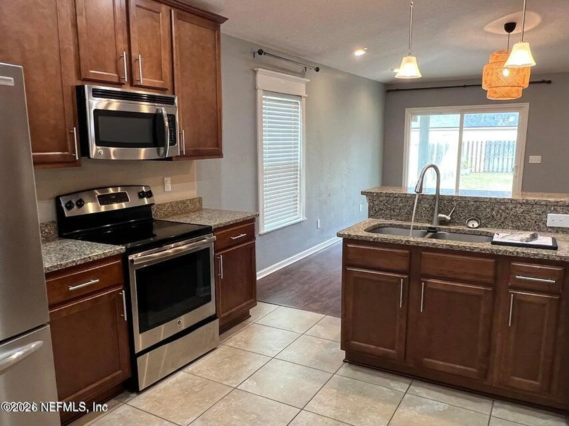 4198 Victoria Lakes Drive W Jacksonville FL 32226