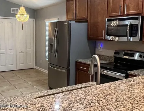 4198 Victoria Lakes Drive W Jacksonville FL 32226