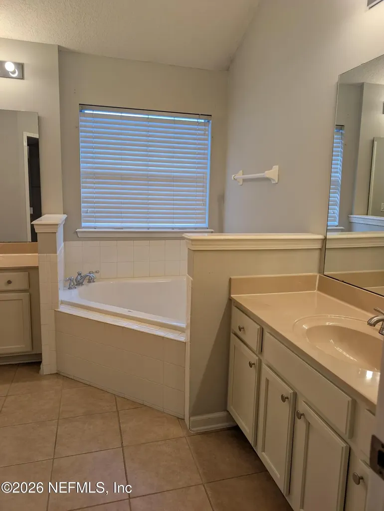 2219 Gardenmoss Green Cove Springs FL 32043