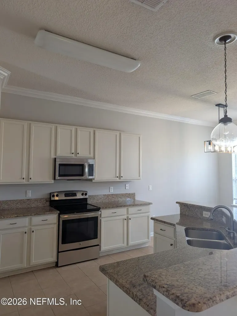 2219 Gardenmoss Green Cove Springs FL 32043