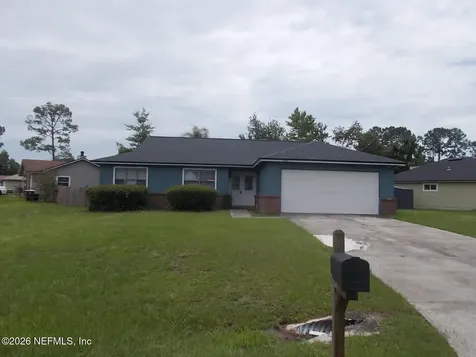 7529 Falcon Trace Drive W Jacksonville FL 32222
