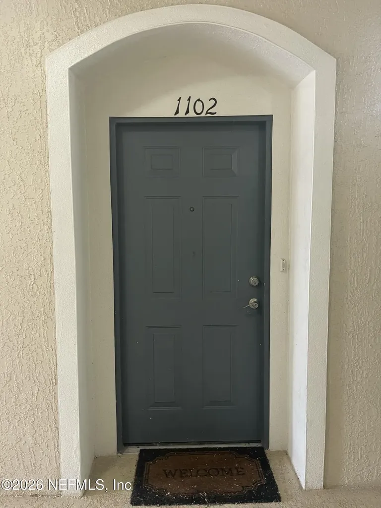 7801 Point Meadows Drive Jacksonville FL 32256