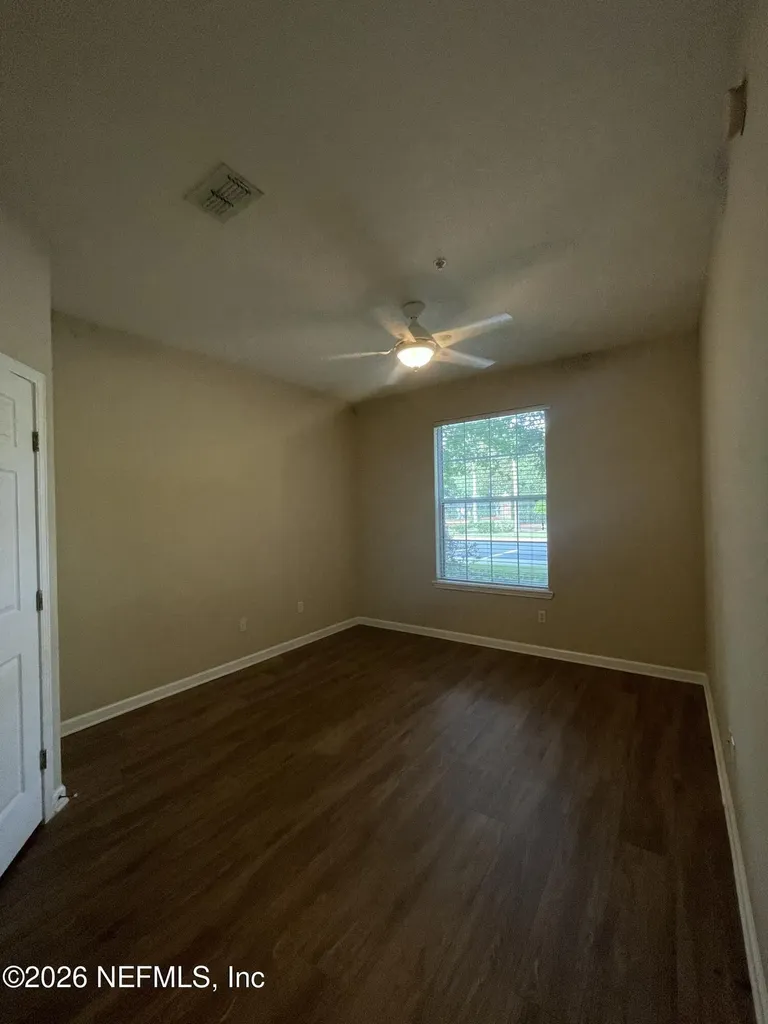 7801 Point Meadows Drive Jacksonville FL 32256
