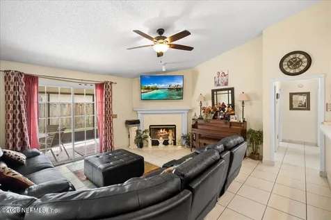 10165 Fawn Lake Court Jacksonville FL 32256