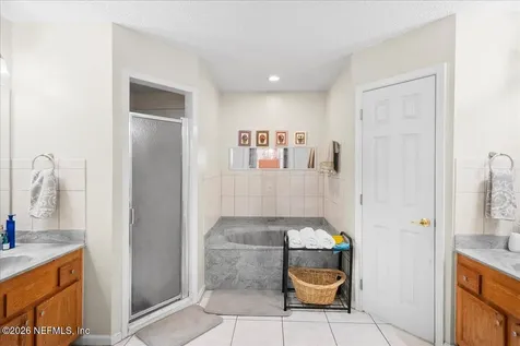 10165 Fawn Lake Court Jacksonville FL 32256