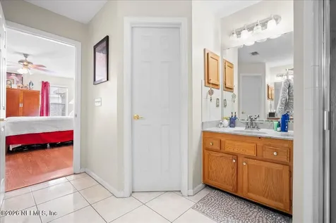 10165 Fawn Lake Court Jacksonville FL 32256