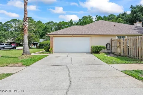 10165 Fawn Lake Court Jacksonville FL 32256