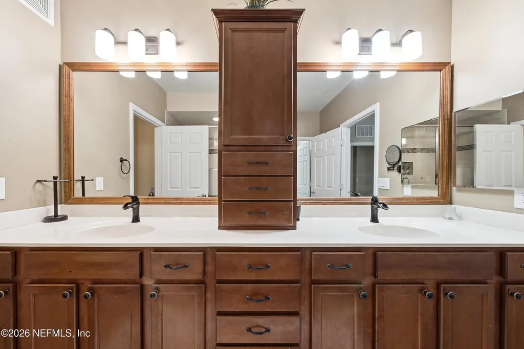 8733 Little Swift Circle Jacksonville FL 32256