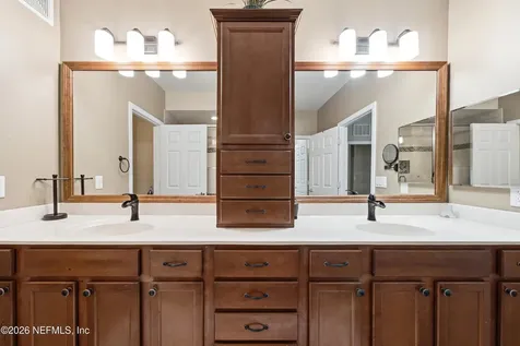 8733 Little Swift Circle Jacksonville FL 32256