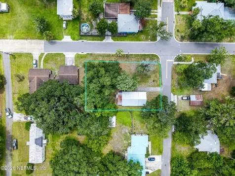 302 Park Avenue Hastings FL 32145