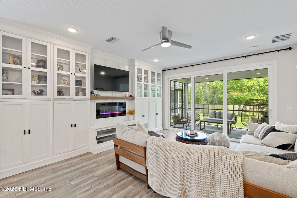 381 Pioneer Village Drive Ponte Vedra FL 32081