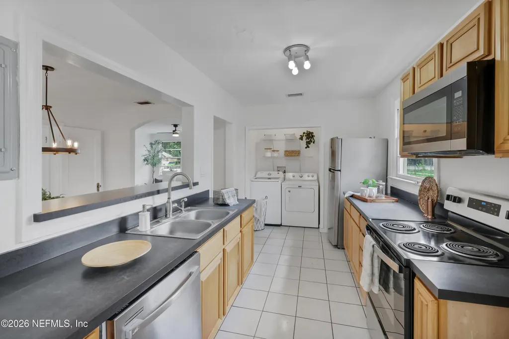4832 French Street Jacksonville FL 32205