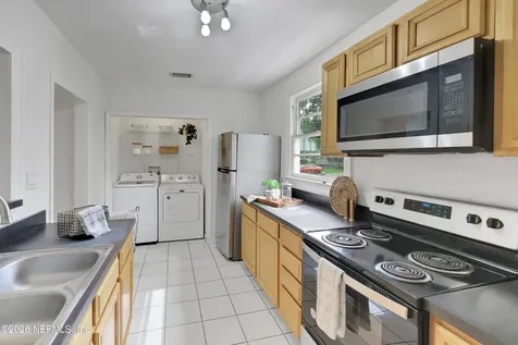 4832 French Street Jacksonville FL 32205
