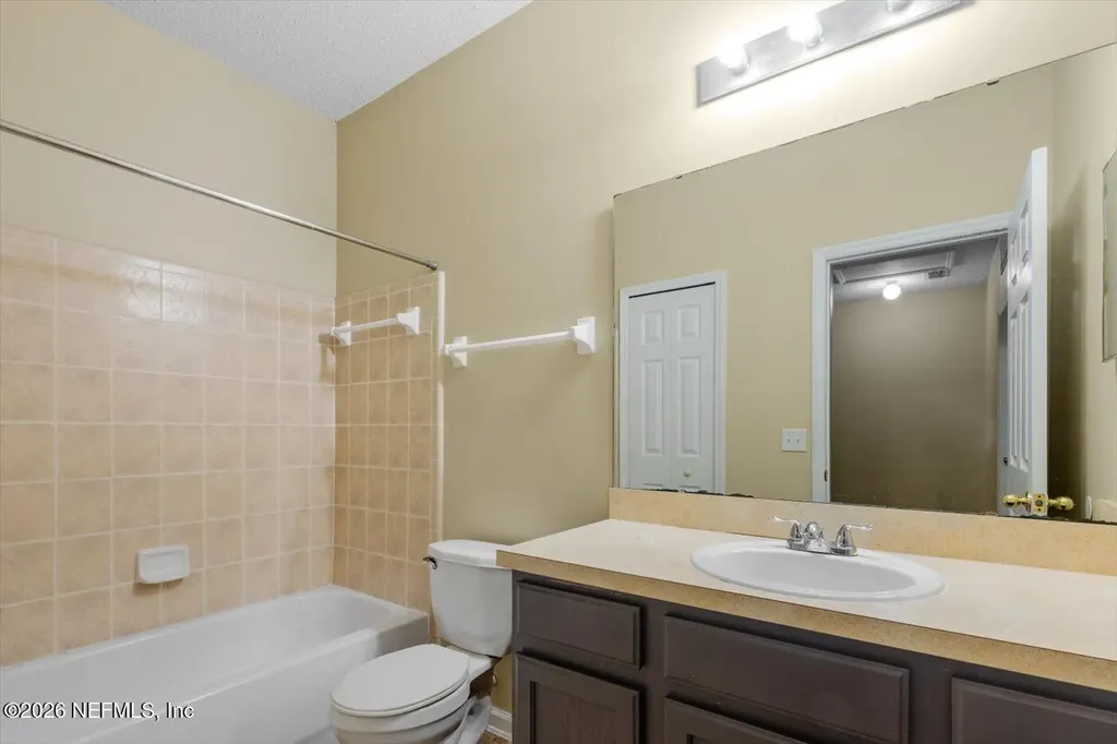 8618 Ribbon Falls Lane Jacksonville FL 32244