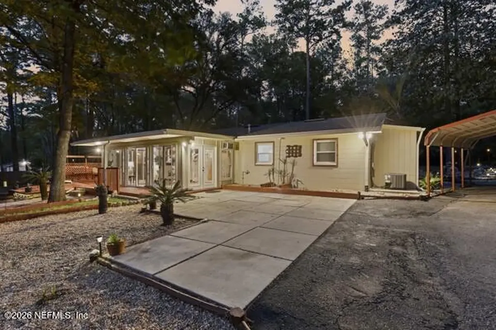 3630 NW 136th St Street Gainesville FL 32606