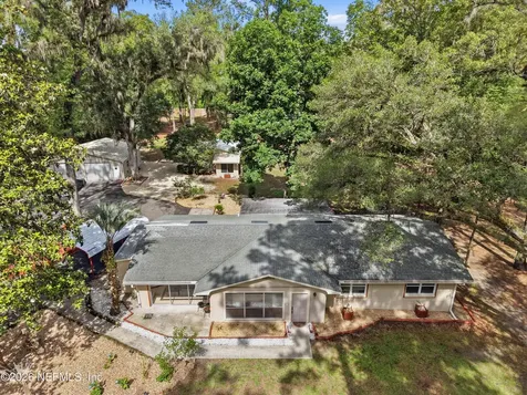 3630 NW 136th St Street Gainesville FL 32606