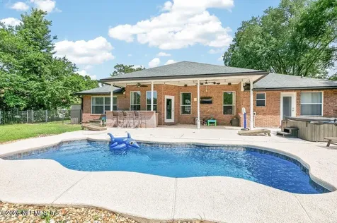 385 Lolly Lane St. Johns FL 32259
