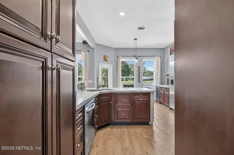 385 Lolly Lane St. Johns FL 32259