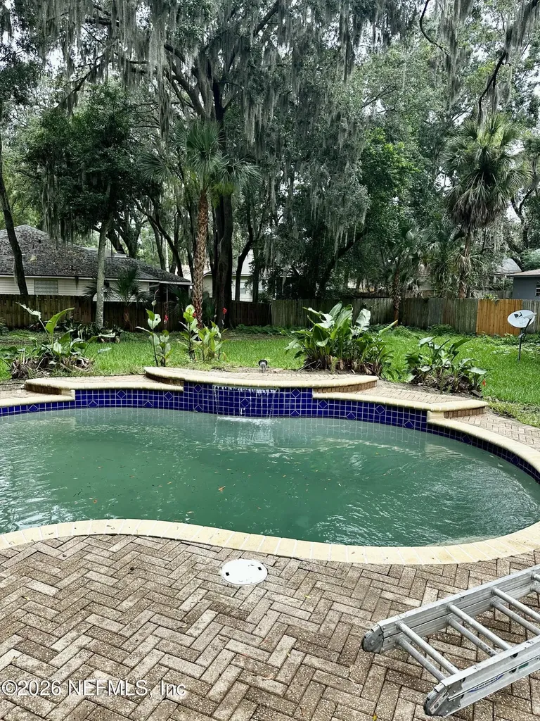 2298 Huckins Court Jacksonville FL 32225