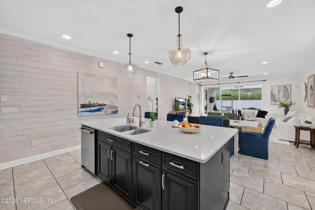 673 Park Lake Drive Ponte Vedra FL 32081
