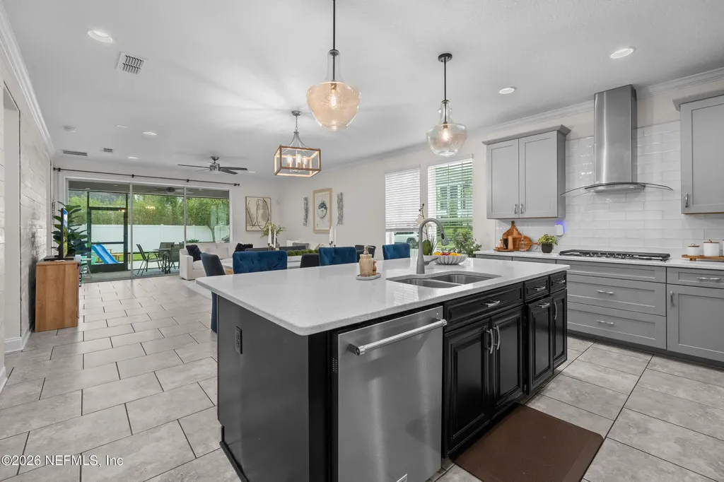 673 Park Lake Drive Ponte Vedra FL 32081