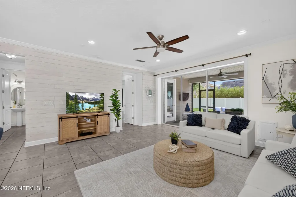 673 Park Lake Drive Ponte Vedra FL 32081
