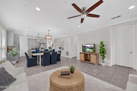 673 Park Lake Drive Ponte Vedra FL 32081