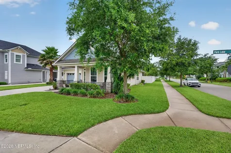673 Park Lake Drive Ponte Vedra FL 32081