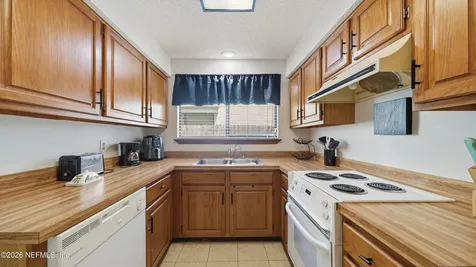 10388 Arrow Lakes Drive E Jacksonville FL 32257