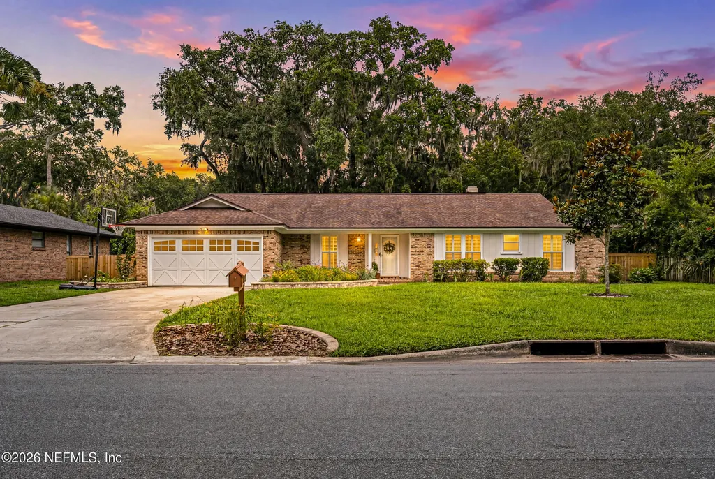 4423 Woodsong Loop W Jacksonville FL 32225
