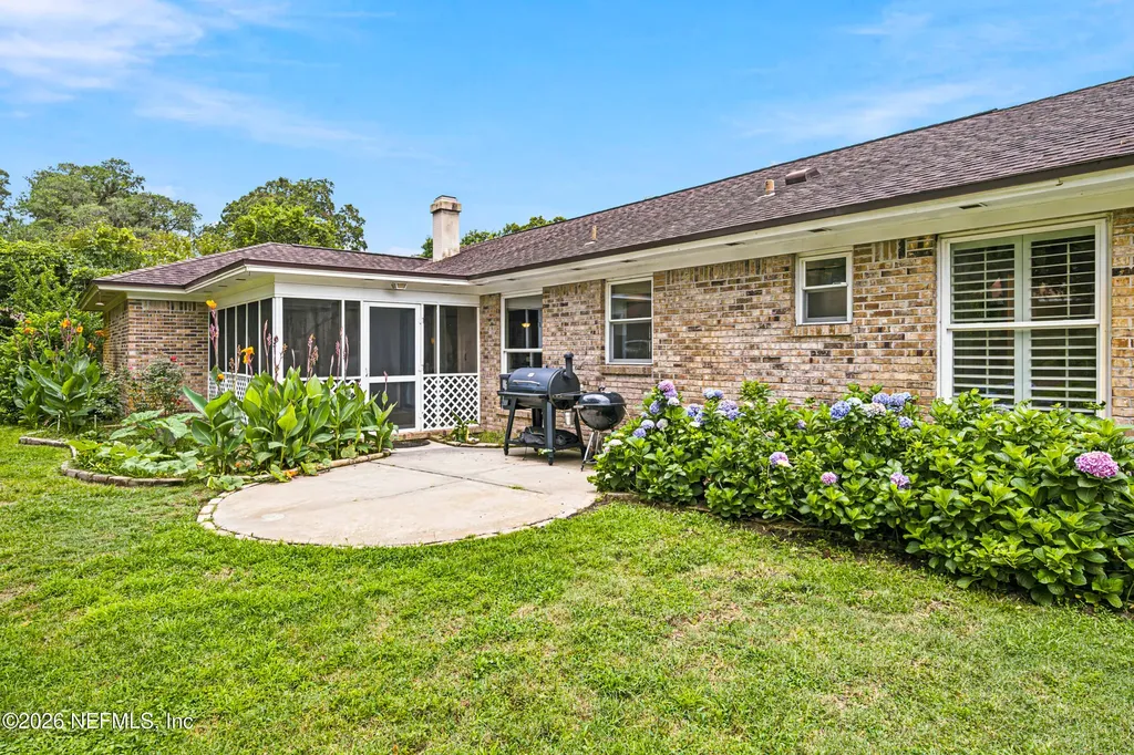 4423 Woodsong Loop W Jacksonville FL 32225