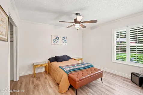 4423 Woodsong Loop W Jacksonville FL 32225