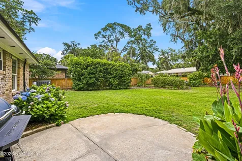 4423 Woodsong Loop W Jacksonville FL 32225