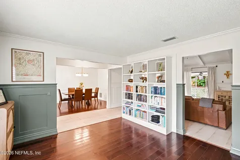 4423 Woodsong Loop W Jacksonville FL 32225