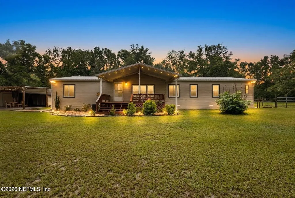 412 SW Fenton Glen Fort White FL 32038