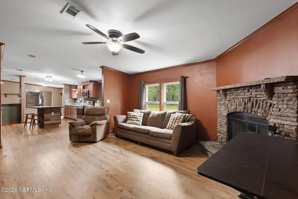 412 SW Fenton Glen Fort White FL 32038