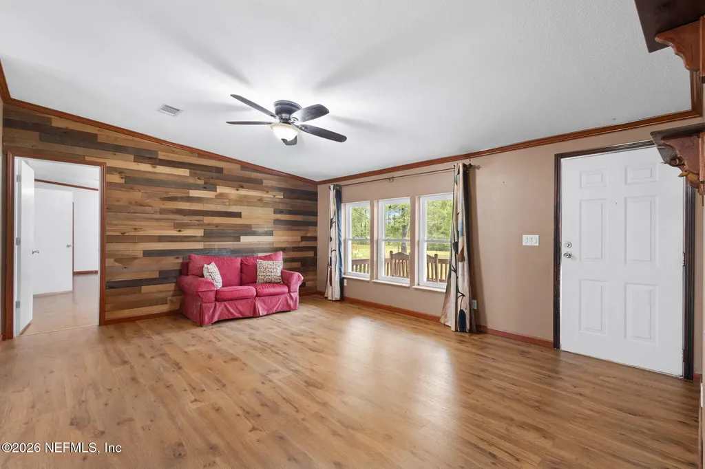412 SW Fenton Glen Fort White FL 32038