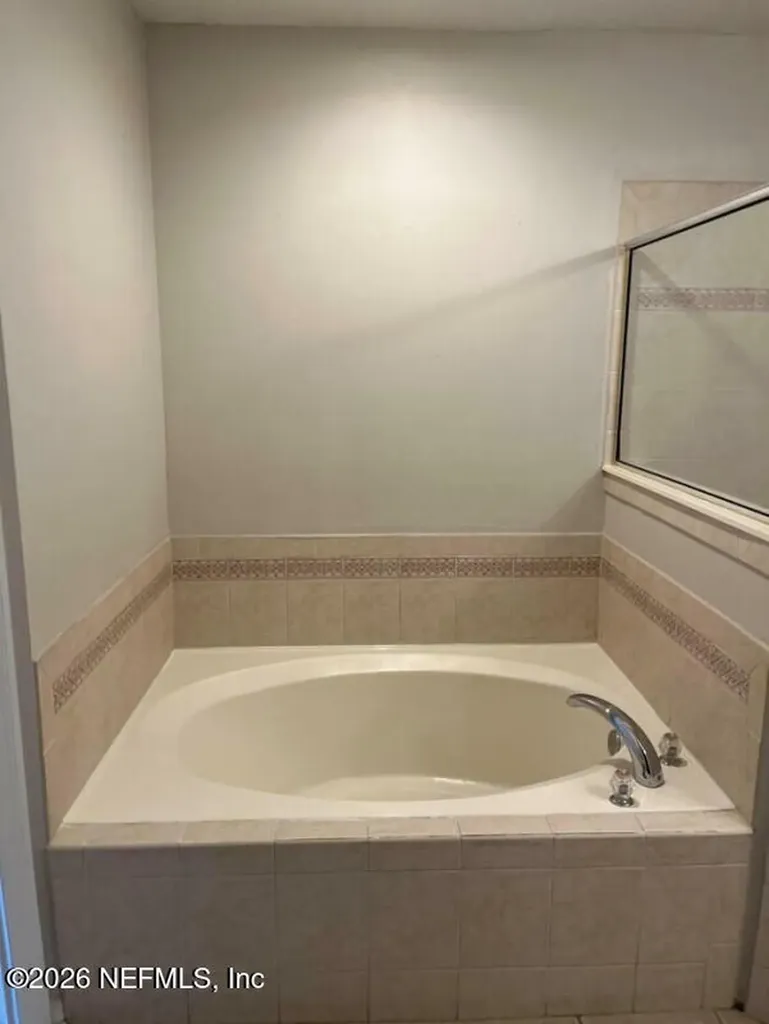 11008 Apple Blossom Trail W Jacksonville FL 32218