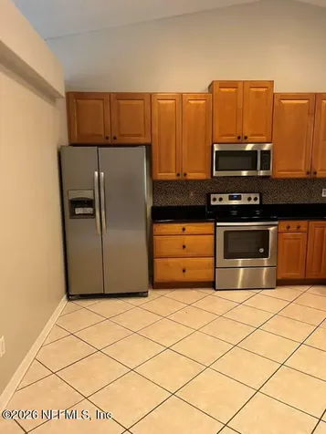 11008 Apple Blossom Trail W Jacksonville FL 32218