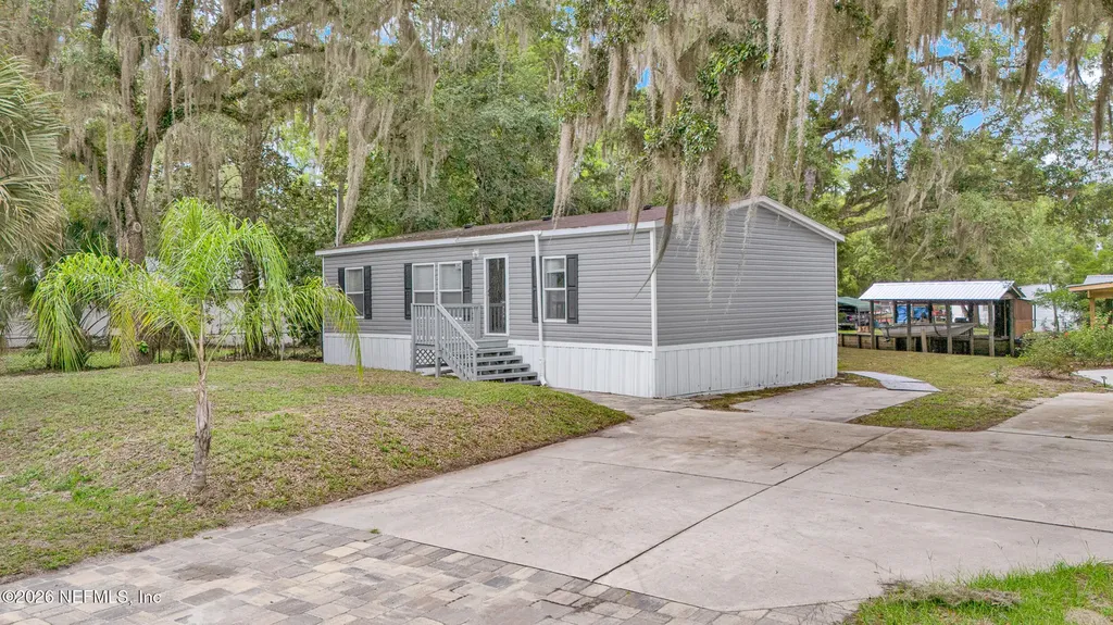 103 Rivershore Drive San Mateo FL 32187