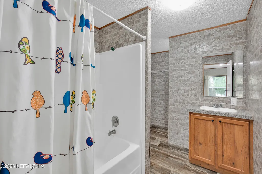 103 Rivershore Drive San Mateo FL 32187