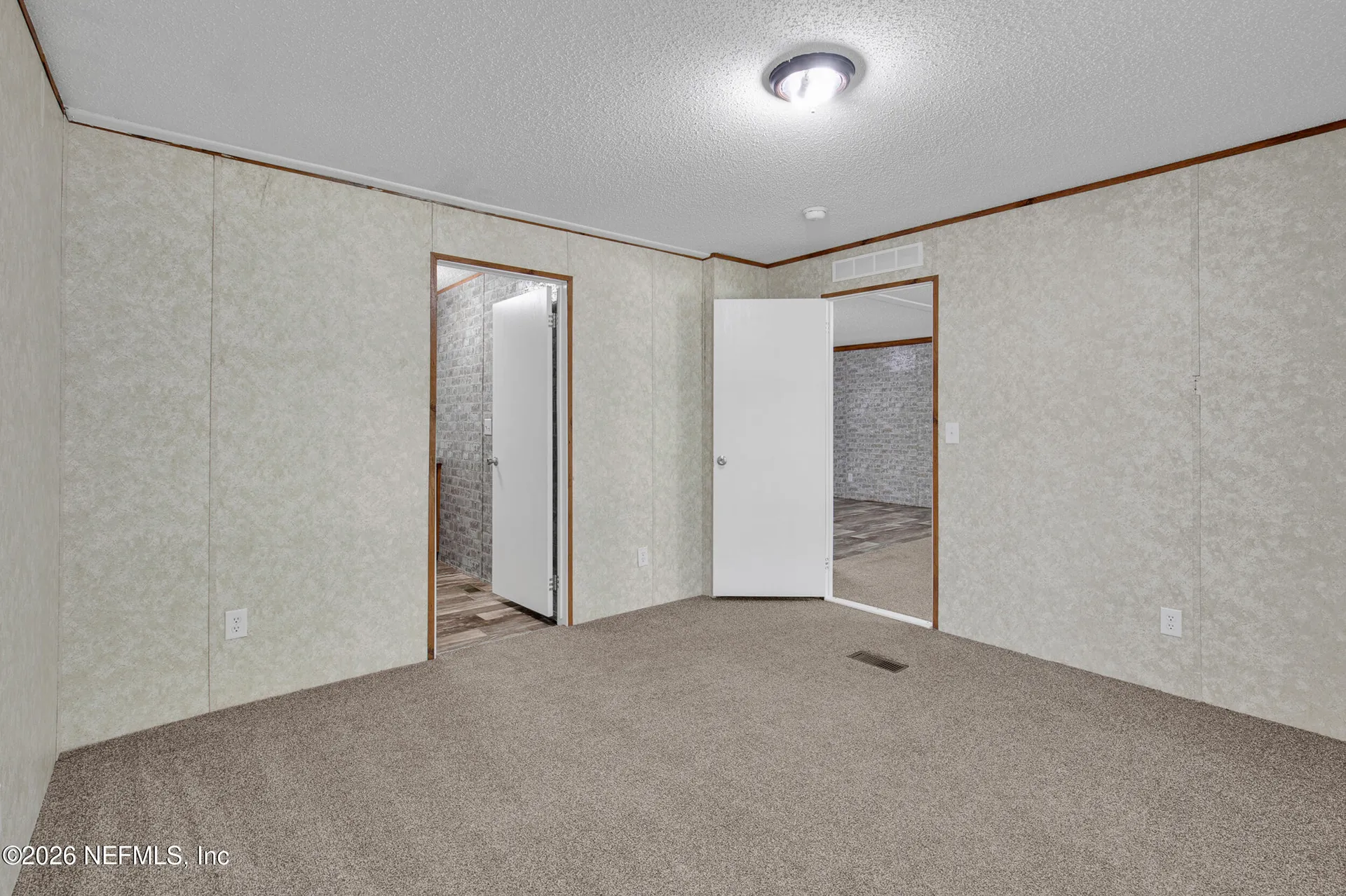 103 Rivershore Drive San Mateo FL 32187