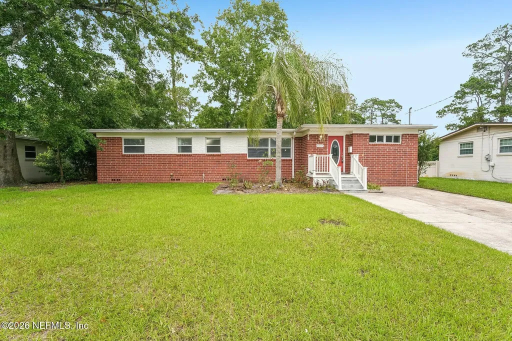 6557 Lou Drive N Jacksonville FL 32216