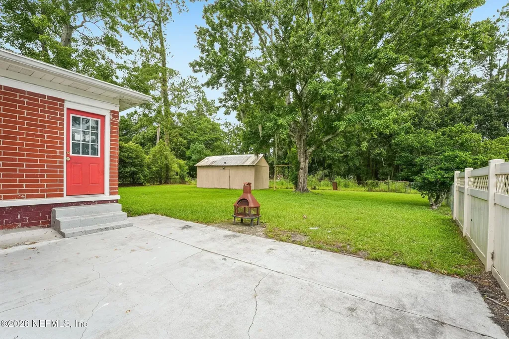 6557 Lou Drive N Jacksonville FL 32216
