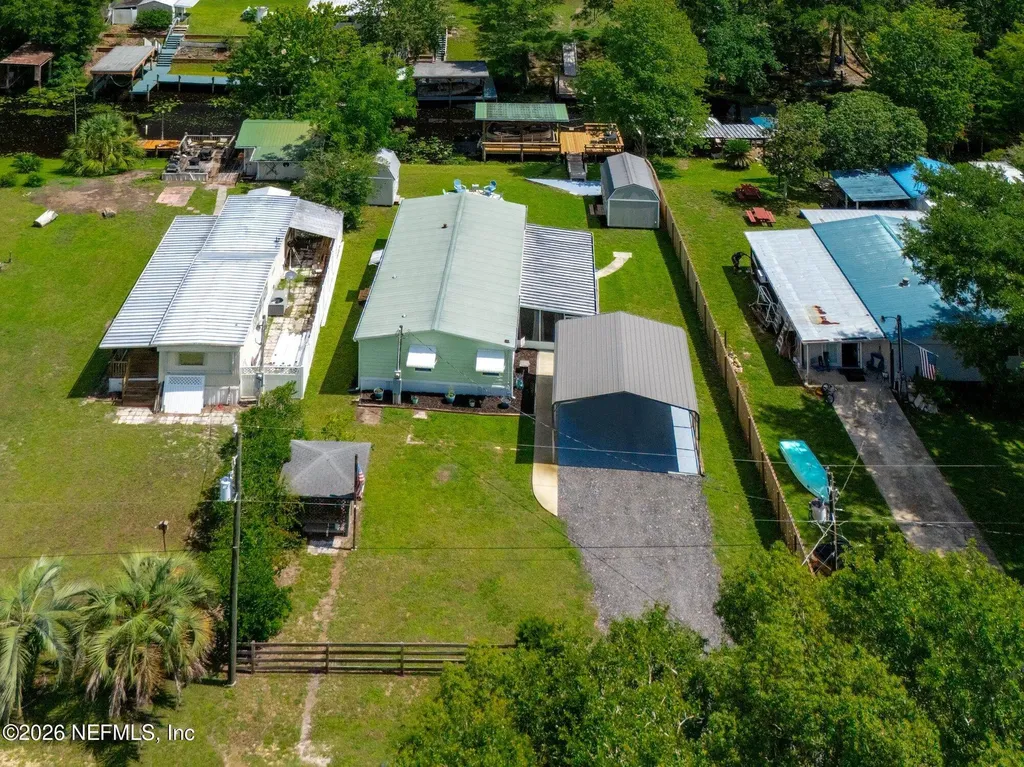 124 Fisherman Road Satsuma FL 32189