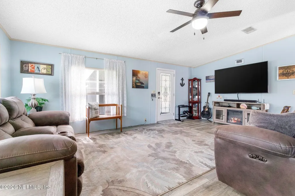 124 Fisherman Road Satsuma FL 32189