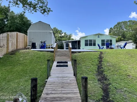 124 Fisherman Road Satsuma FL 32189